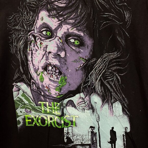 The Exorcist Horror Graphic Design T-Shirt Extra Small - Picture 2 of 4